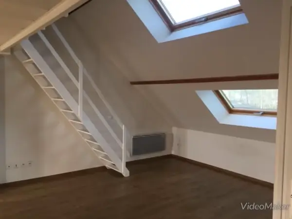 gif d'un appartement sous les combles travaux fini
